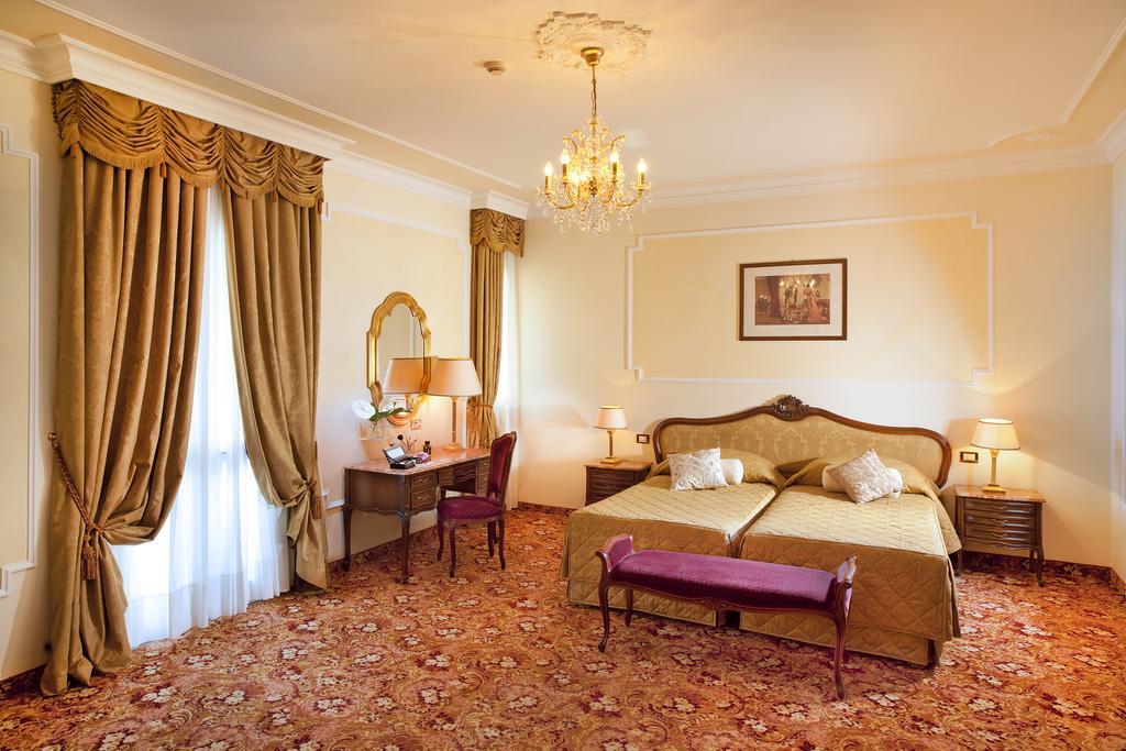 Hotel Due Torri Abano Terme Eksteriør billede