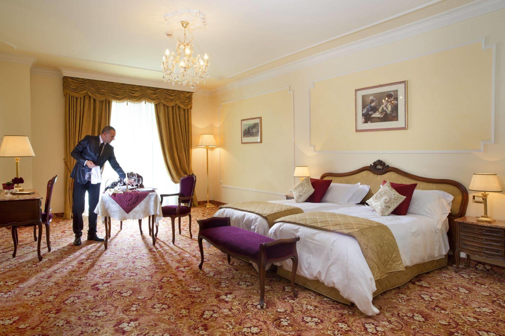 Hotel Due Torri Abano Terme Eksteriør billede